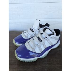 Jordan 11 Retro Low White Concord